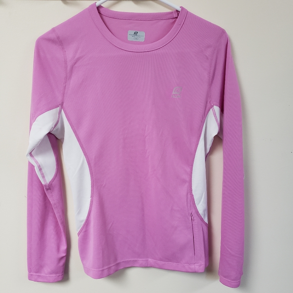 Road Runner Sports Long Sleeve Athletic Shirt Size  Medium